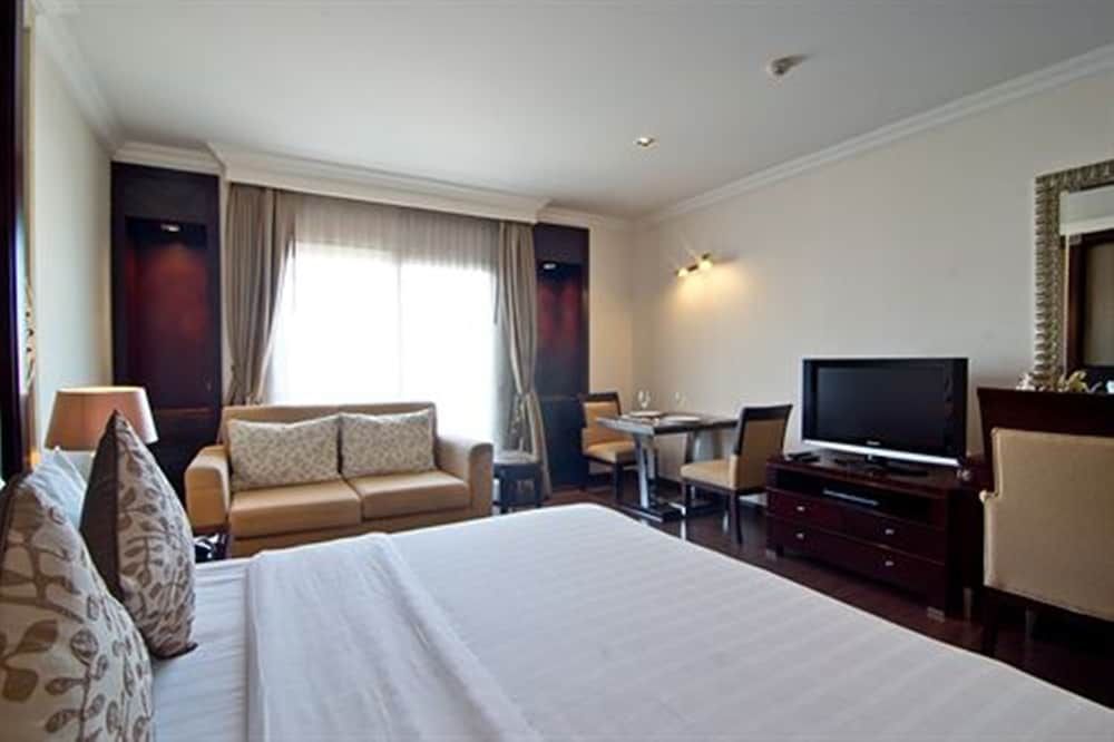 LK Residence Studio 9