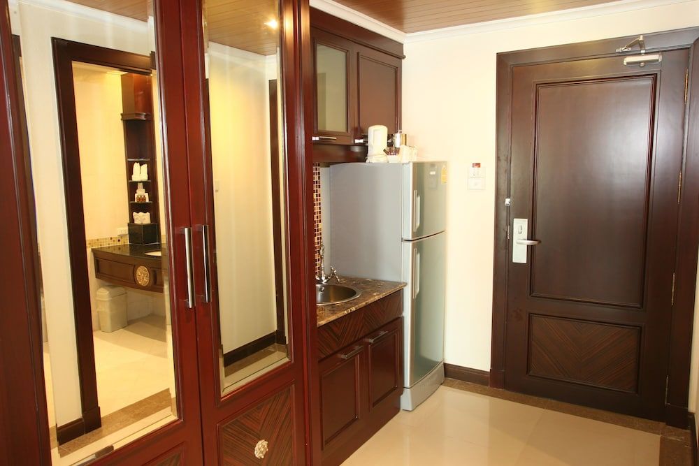 LK Residence Studio 15