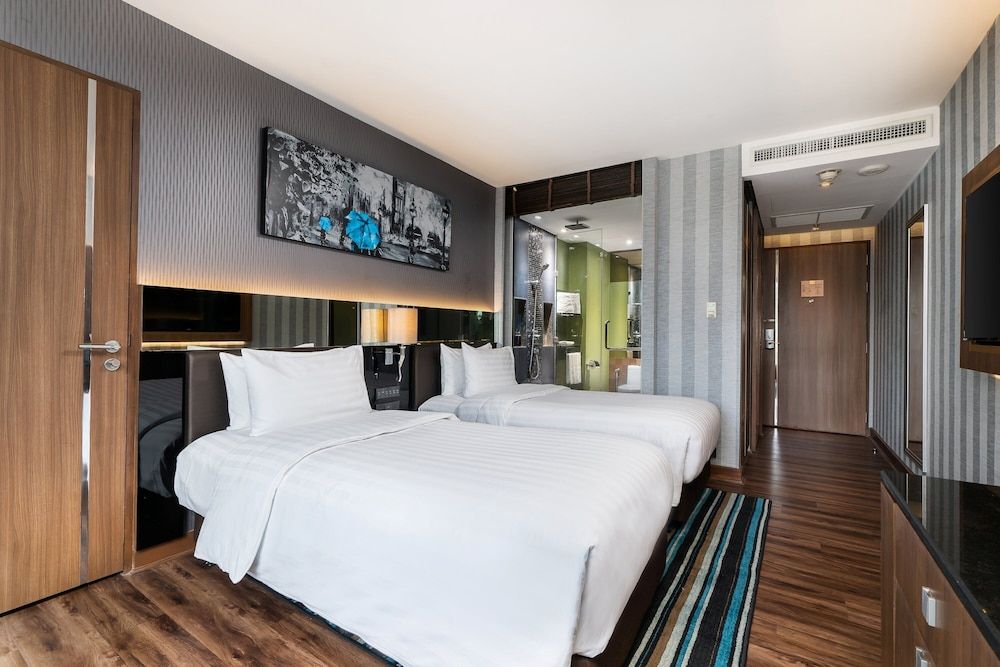 Continent Twin Room