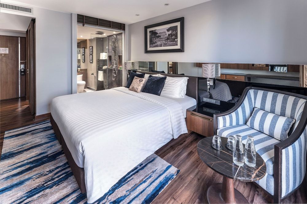 The Continent Hotel Sukhumvit - Asok BTS Bangkok