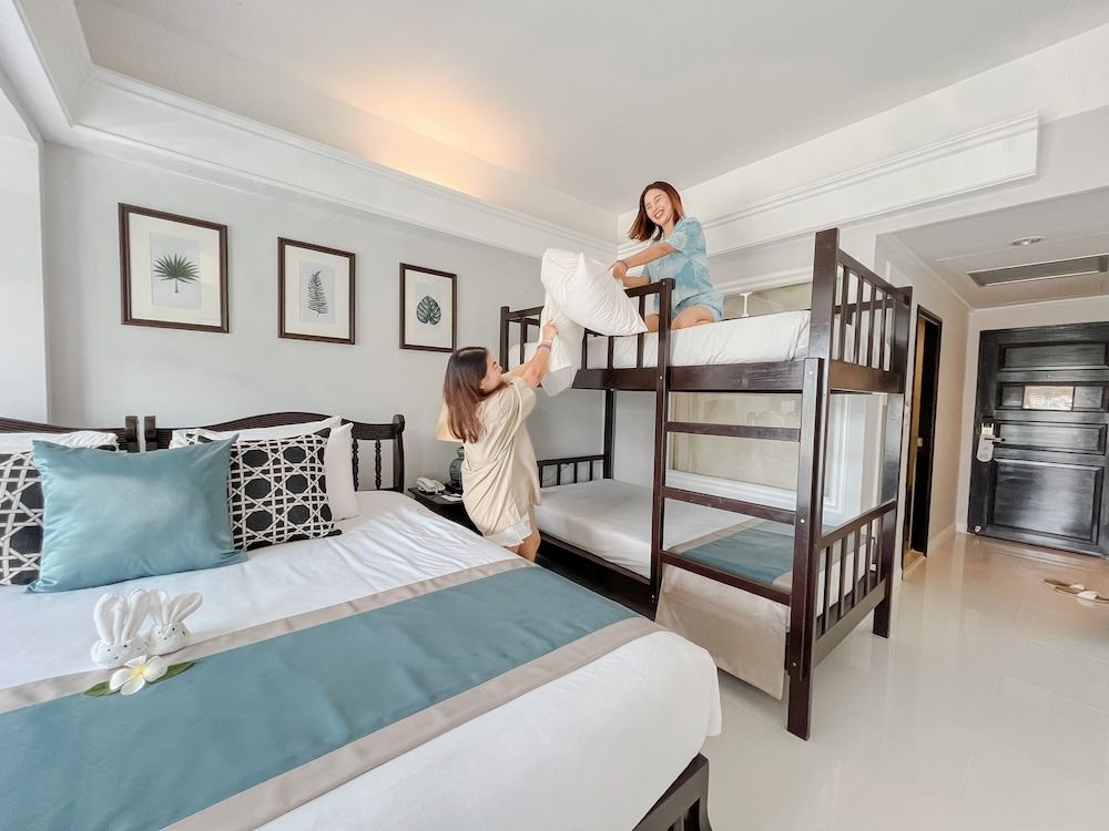 Family Fun Deluxe Terrace