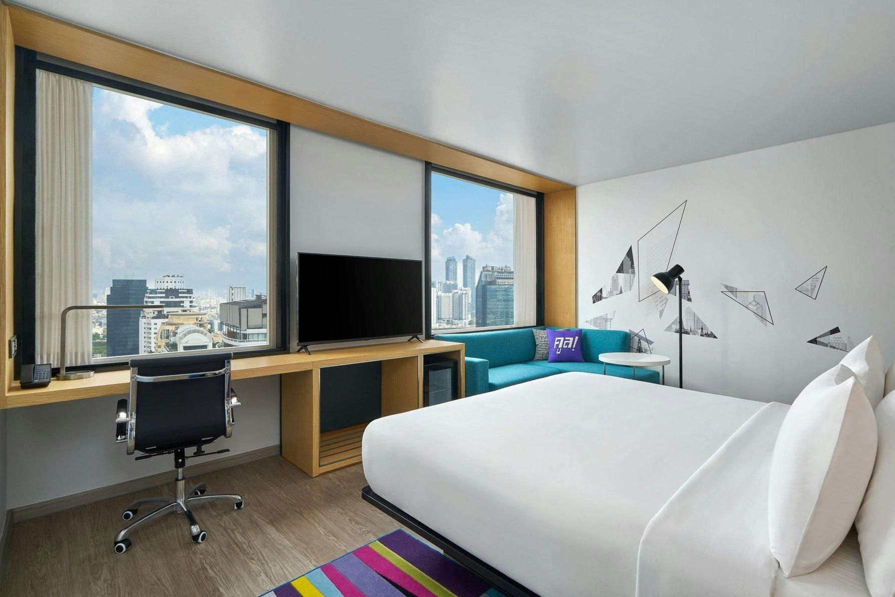 Breezy Room, Guest room, 1 King, City view, High floor