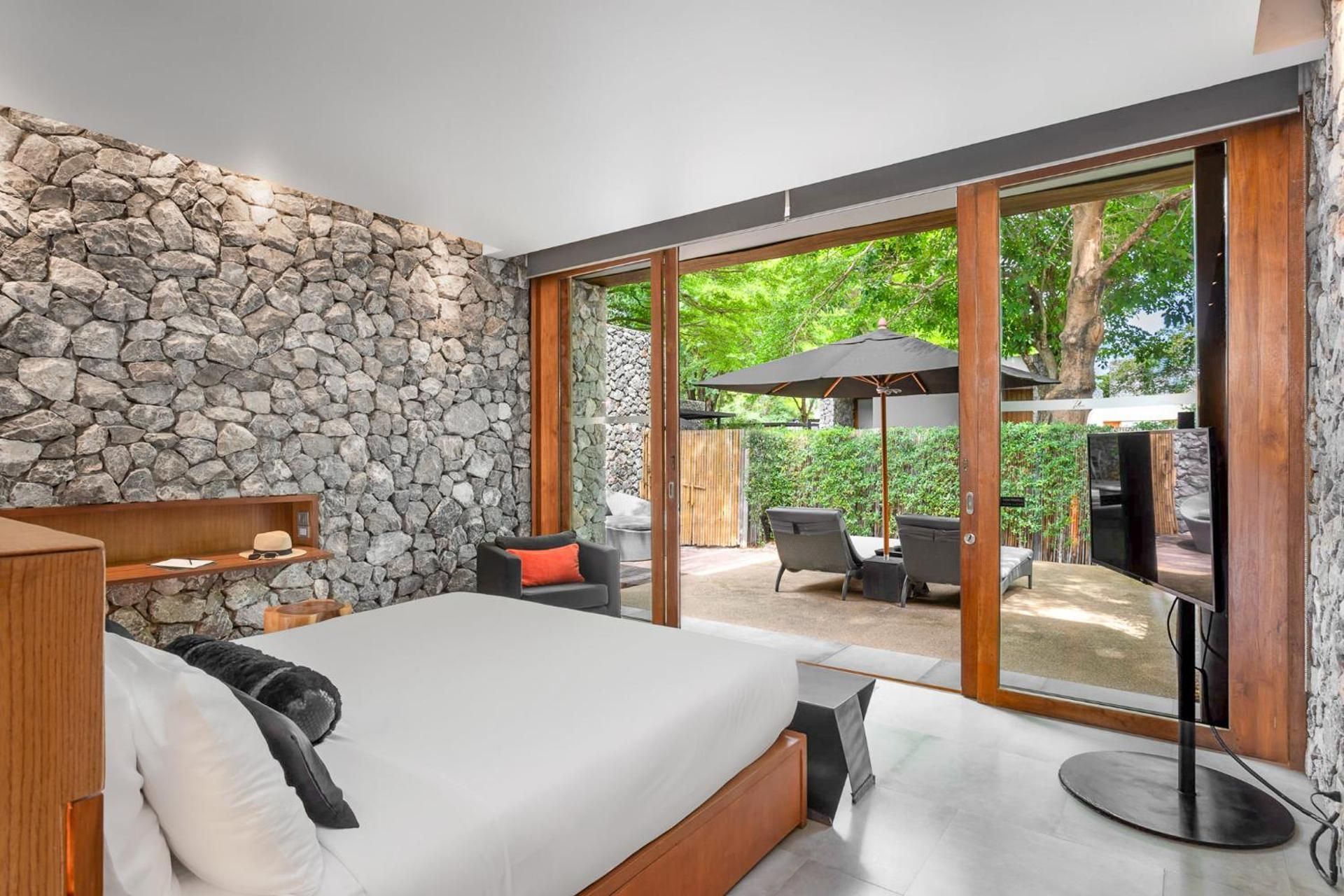 Deluxe Garden Villa