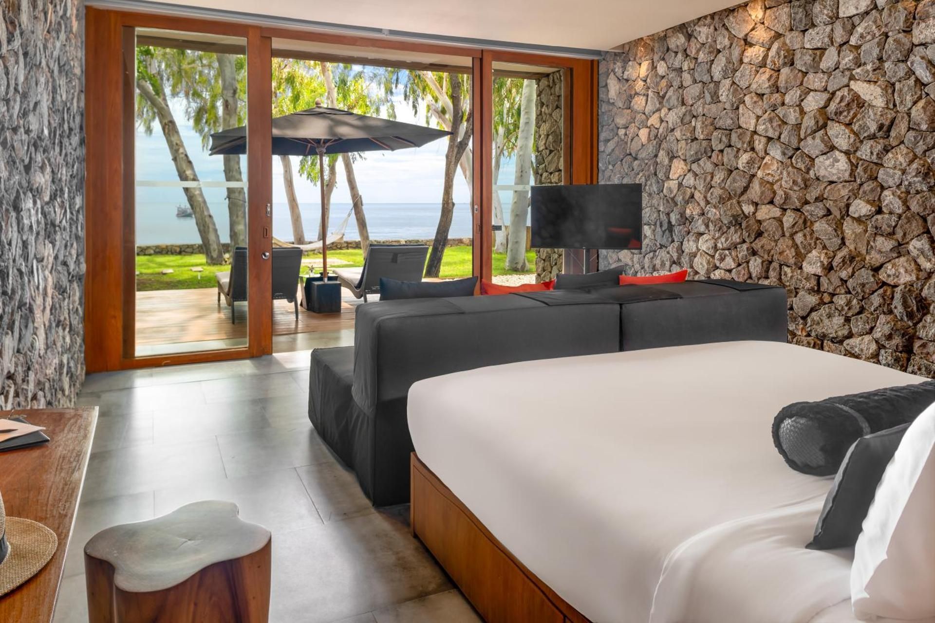Deluxe Pool Villa Ocean View King