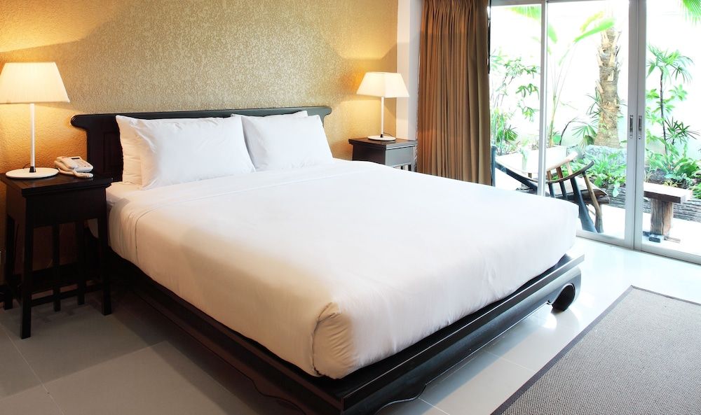 Siam Piman Hotel Deluxe Room