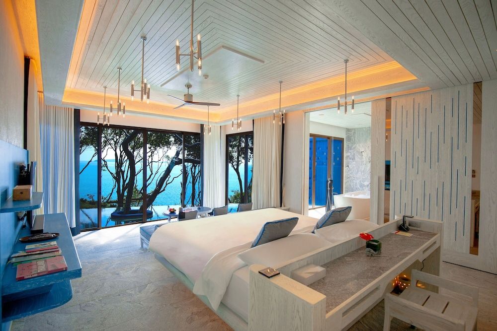 1BR LUXURY RESIDENTIAL POOL VILLA