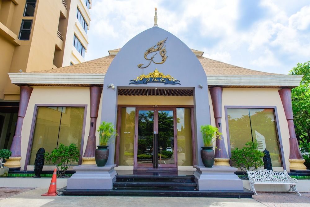 undefined Mida Hotel Don Mueang Airport 8