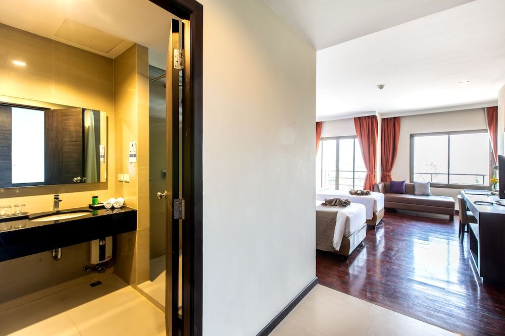 Mida Hotel Don Mueang Airport Superior Room 9