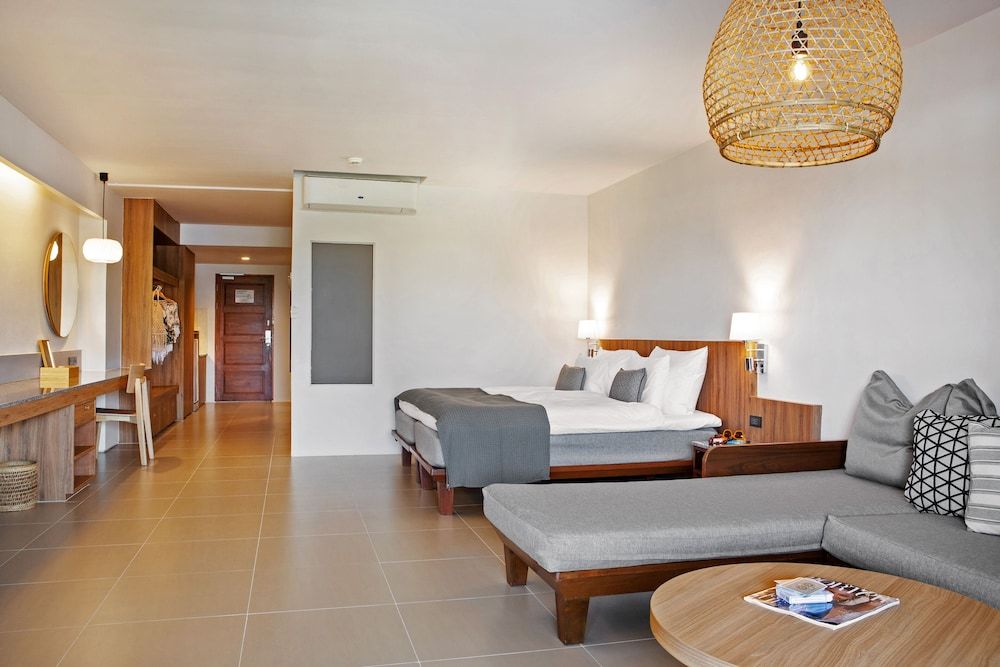 Sunwing Kamala Beach