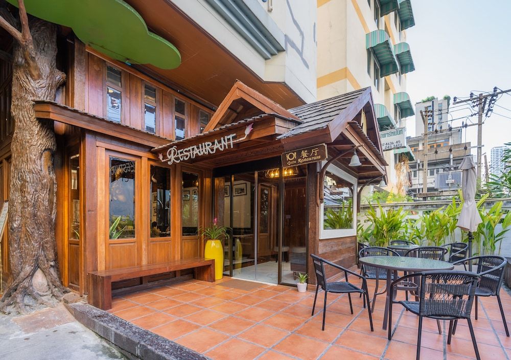 undefined True Siam Phayathai Hotel 6