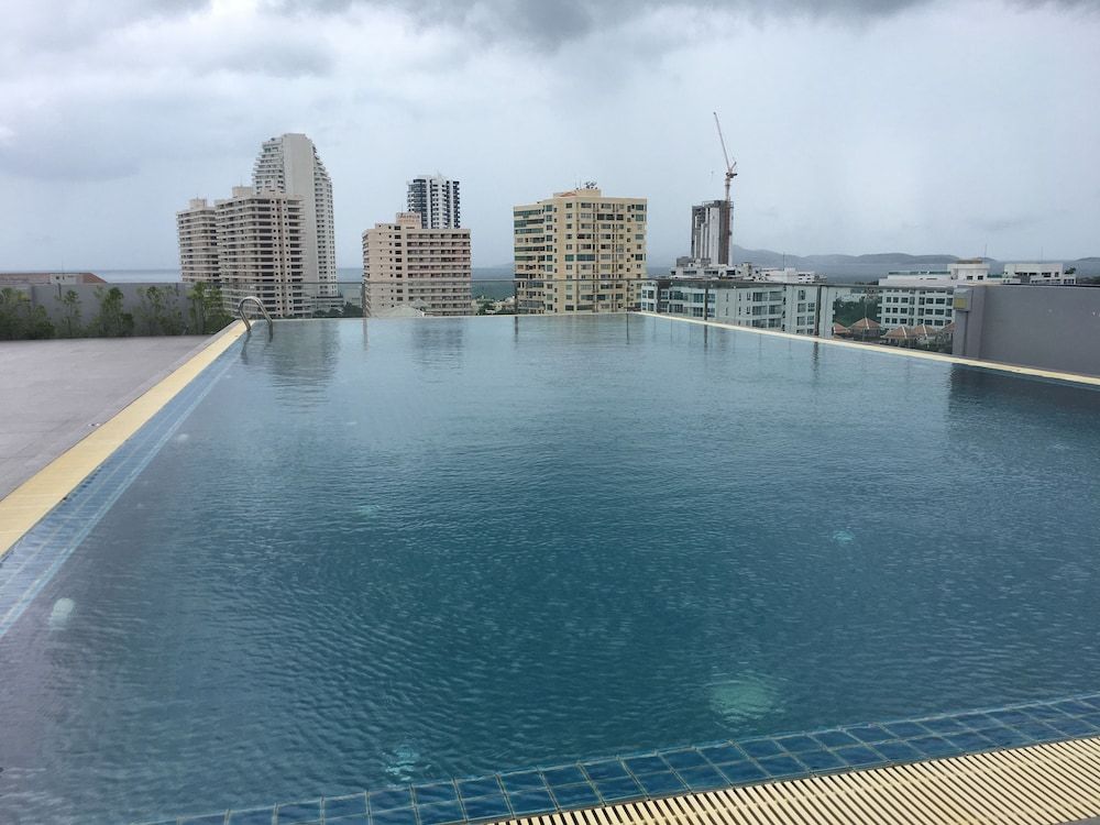 undefined The Winner Condo - 703 by Axiom 7