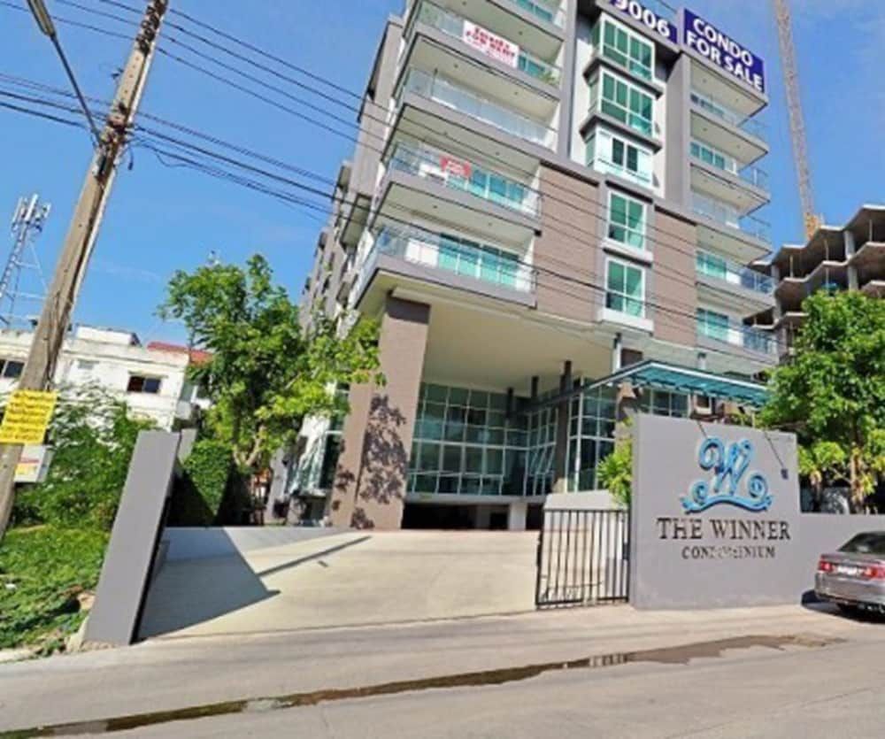 undefined The Winner Condo - 703 by Axiom