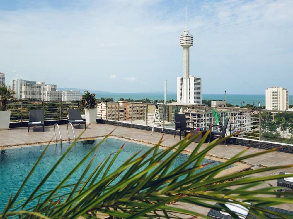 undefined The Winner Condo - 703 by Axiom 5