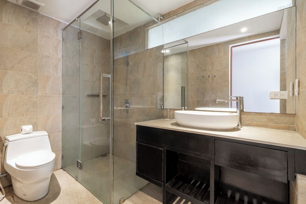 Zara Beach Resort Deluxe Room with Shared Jacuzzi 11