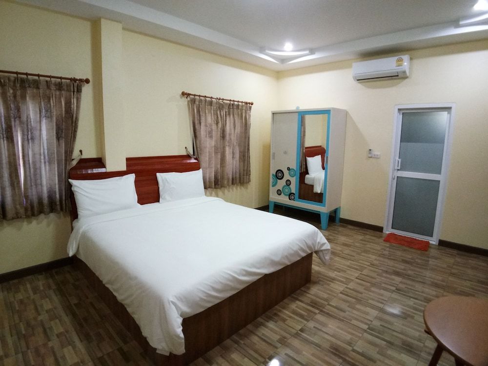 Baan Mek Lom Bungalow