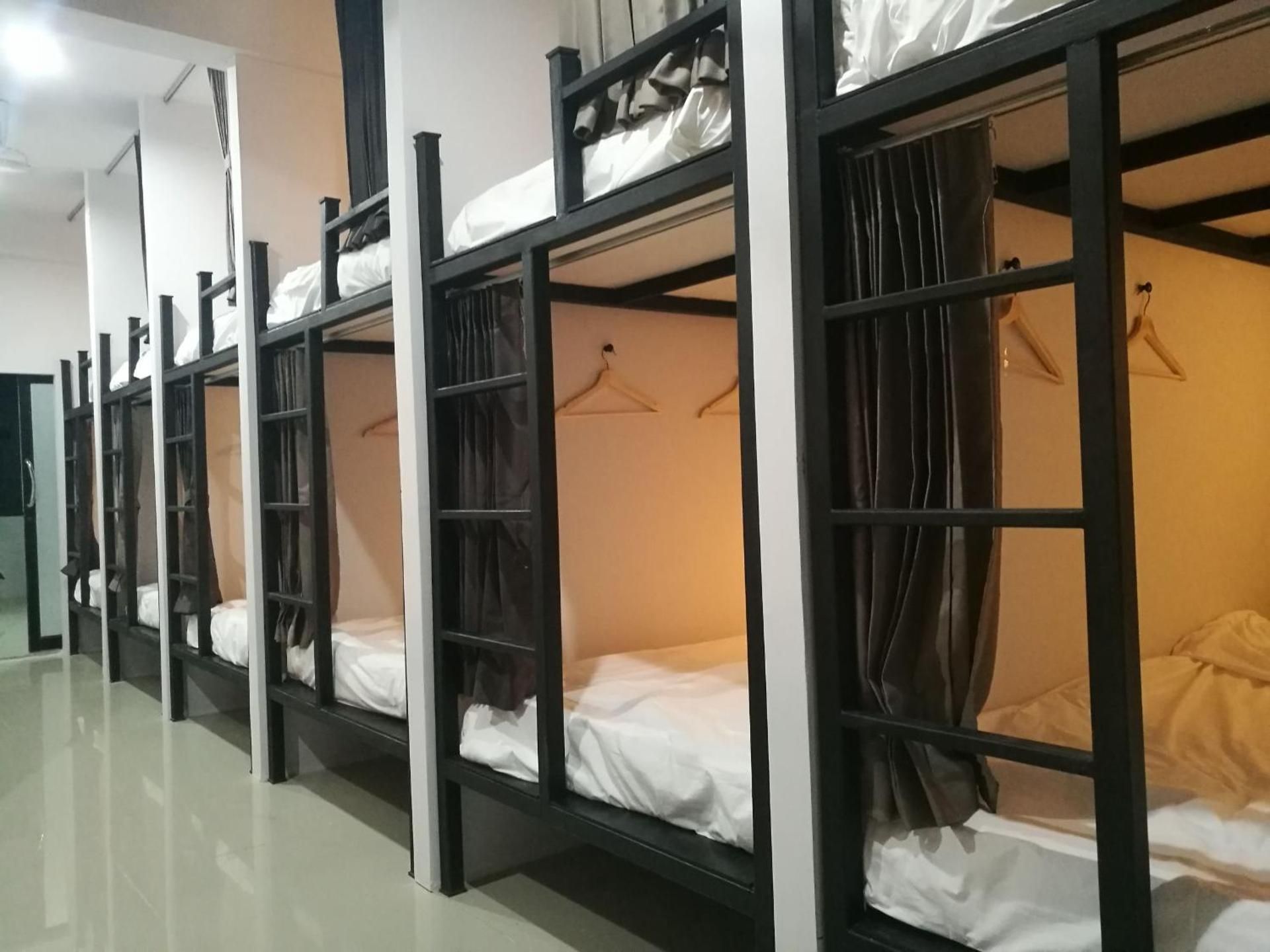 undefined Backpack Station - Hostel 9