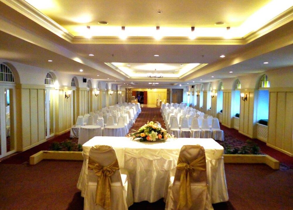 undefined Iyarin @Tuk Chang 5