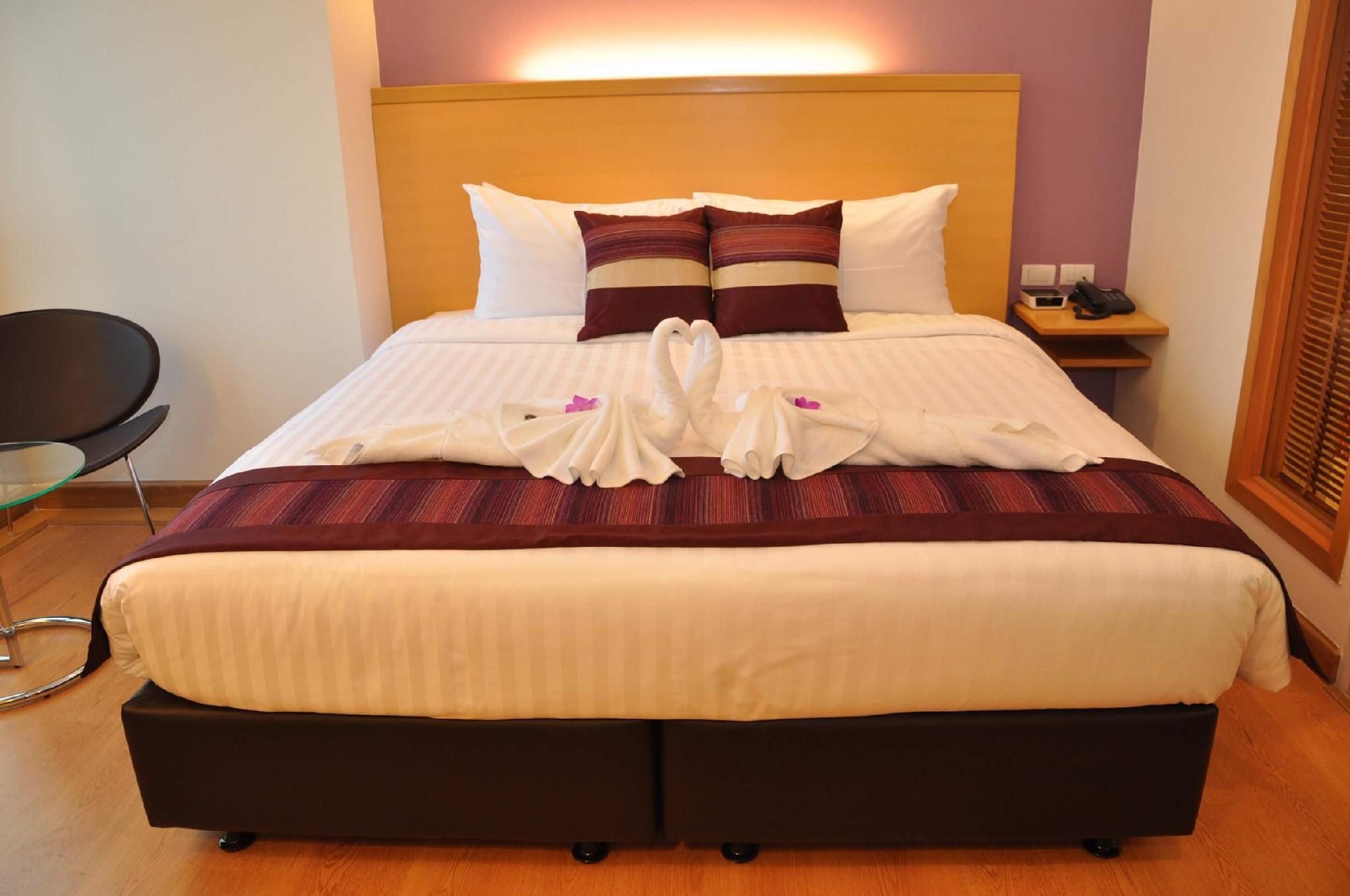 undefined Iyarin @Tuk Chang 2