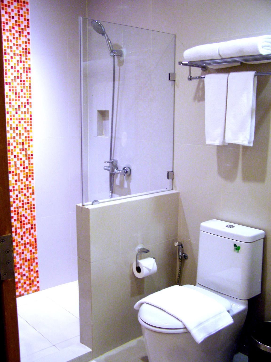 undefined Iyarin @Tuk Chang 4