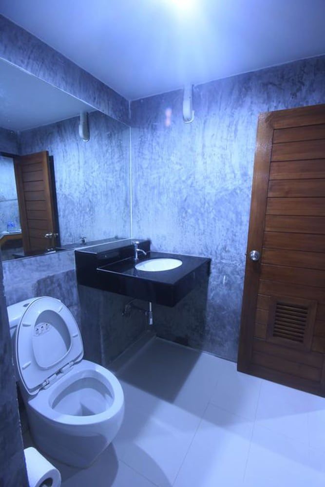 Punfun Apartment Deluxe Twin Room 11