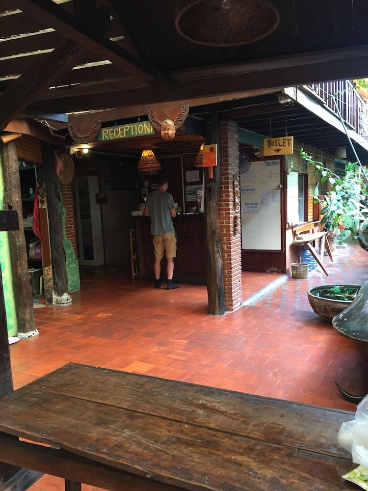 undefined Shanti Lodge Bangkok 4