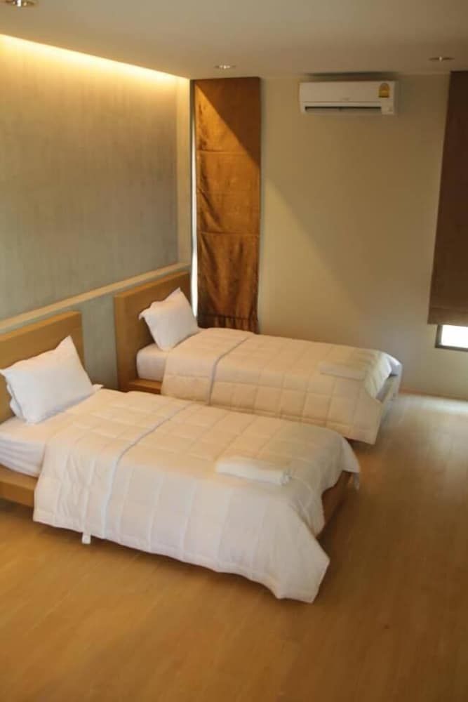 The Residence Thepkanjana One Bedroom Villa 2