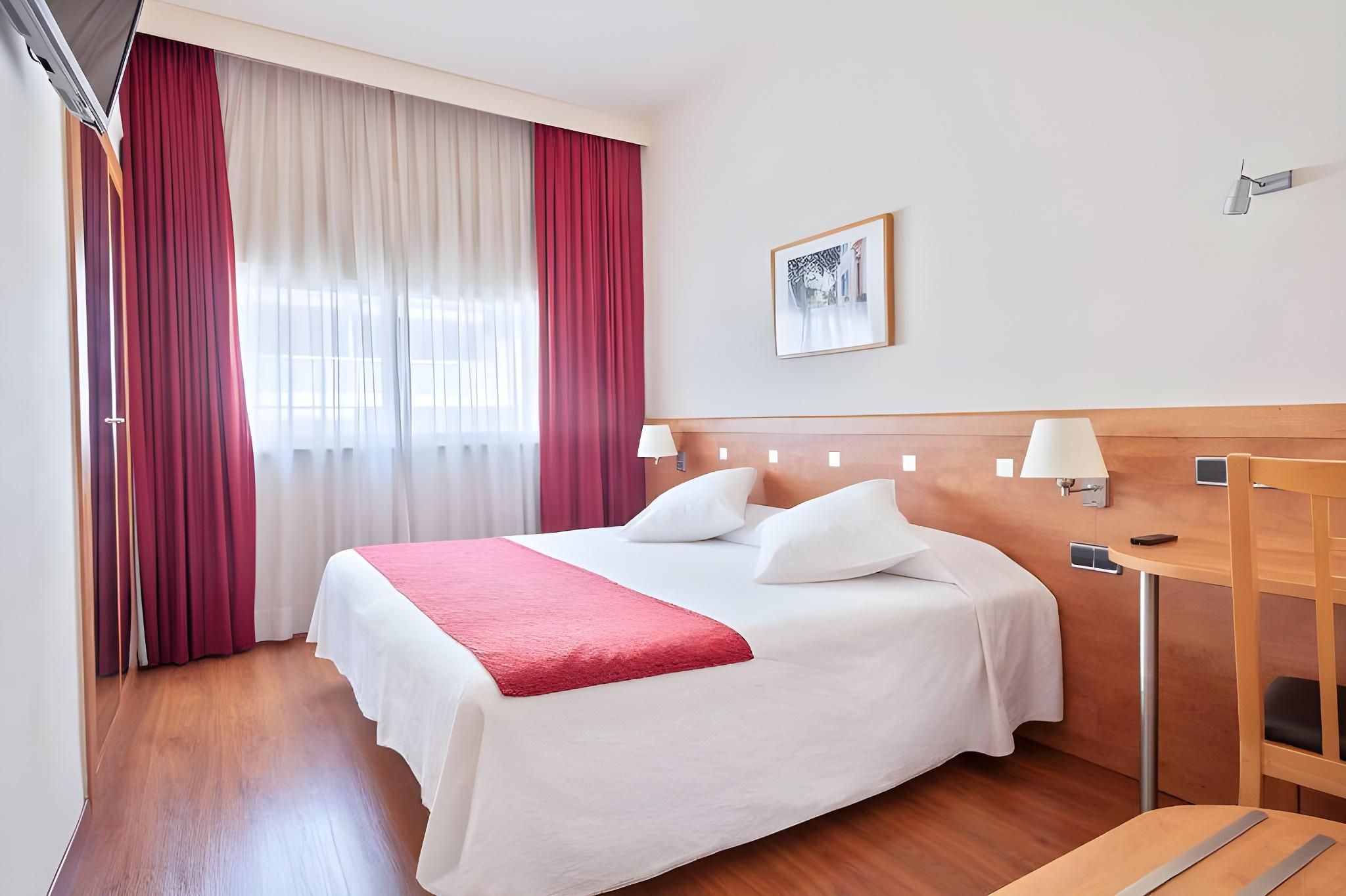 undefined Hotel Acta Antibes 3