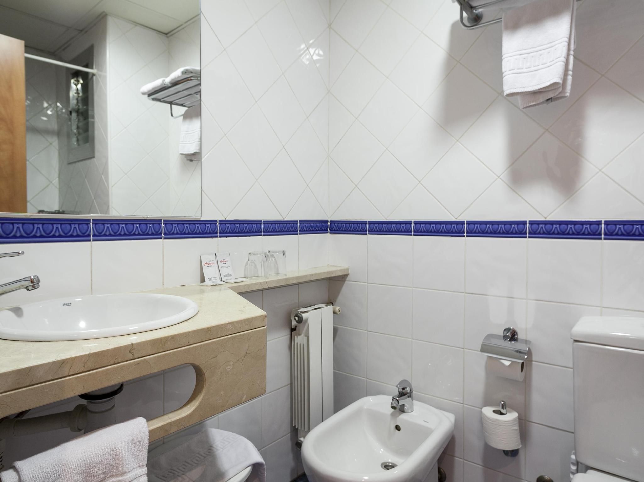 undefined Hotel Acta Antibes 4