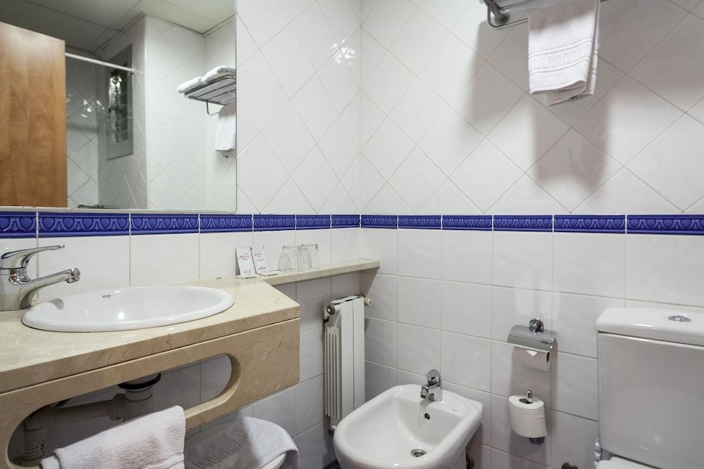 Hotel Acta Antibes Double or Twin Room 9