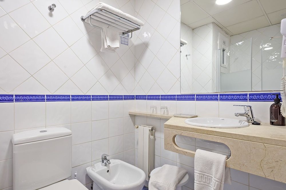 Hotel Acta Antibes Double or Twin Room 6