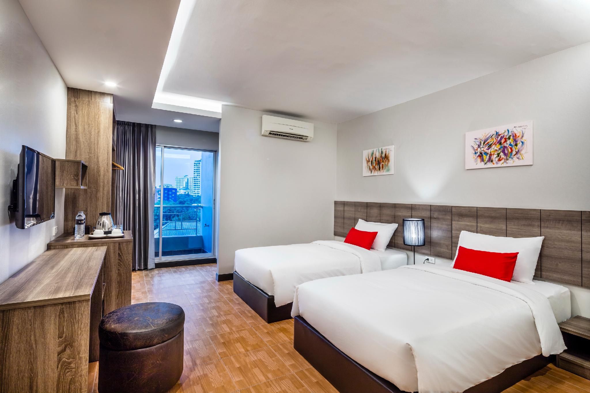undefined Livotel Hotel Hua Mak Bangkok 10
