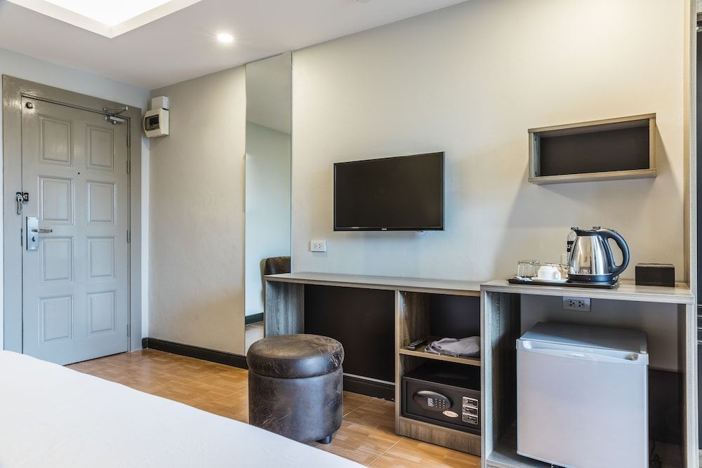 Livotel Hotel Hua Mak Bangkok Deluxe Double Room 4