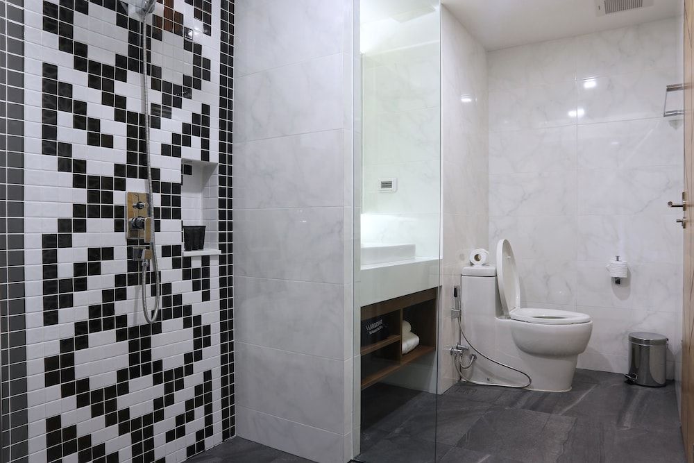 Stay with Nimman Chiang Mai Superior Twin Room 4