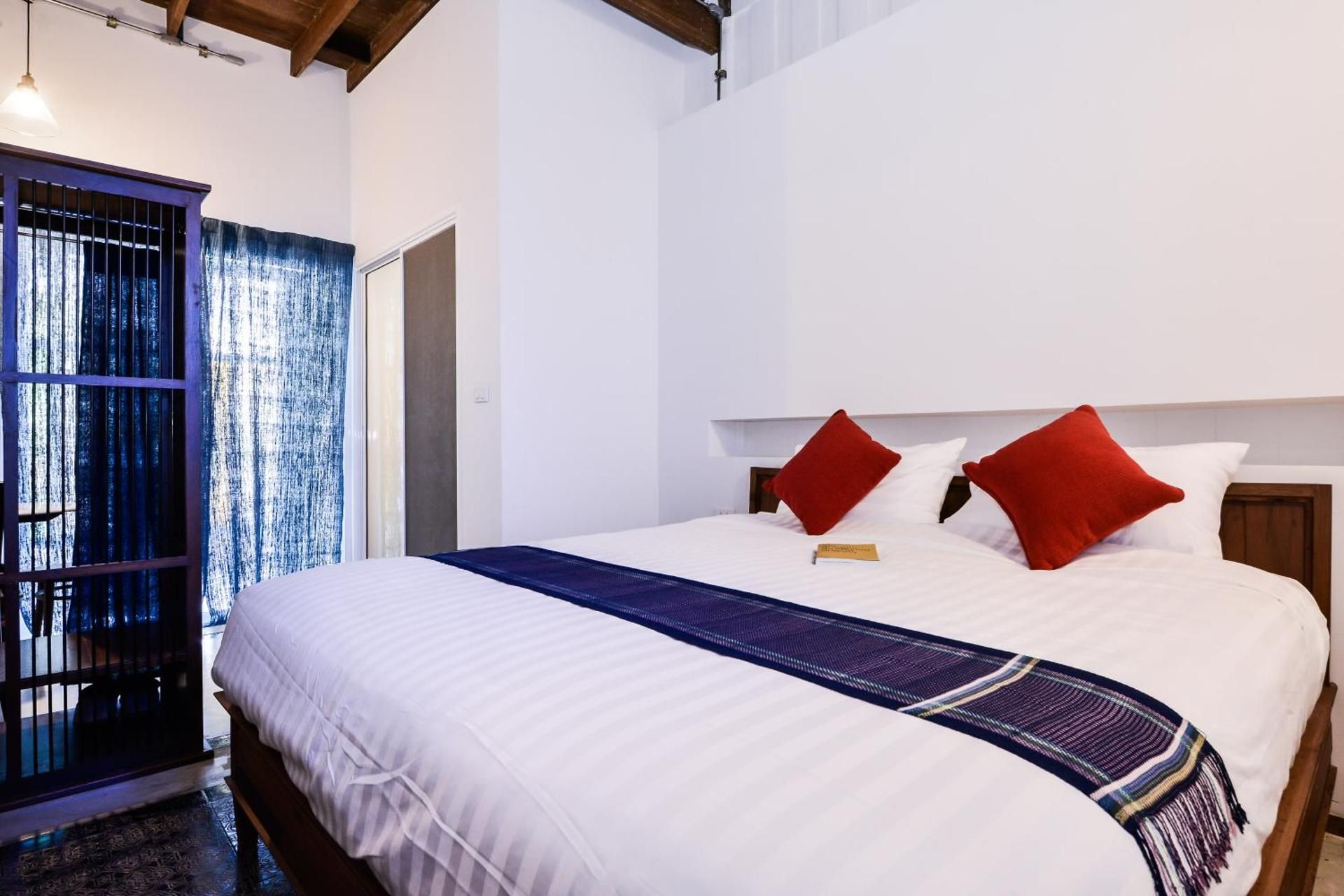 Neighbor Phuthon Deluxe King 2