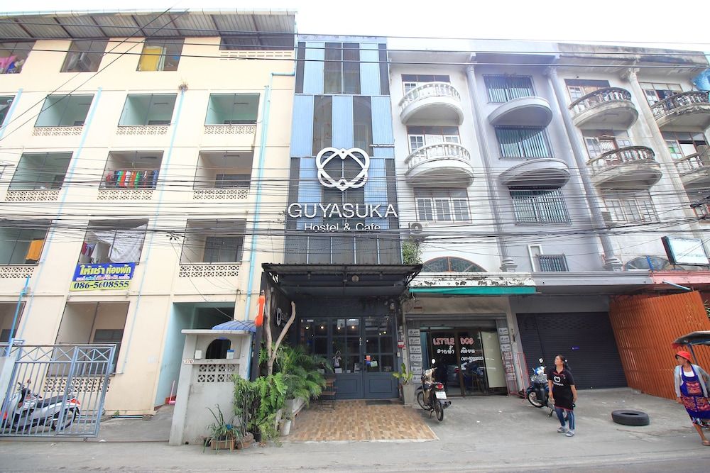 undefined OYO 421 Guyasuka Hostel & cafe