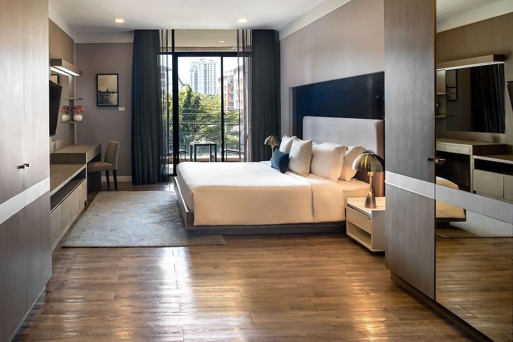 undefined Metropolis Suites Bangkok, Tapestry Collection by Hilton 5
