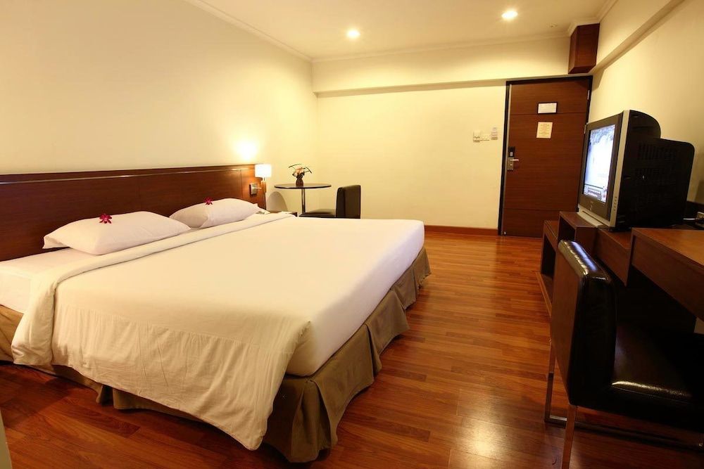 undefined S.D. Avenue Hotel 3