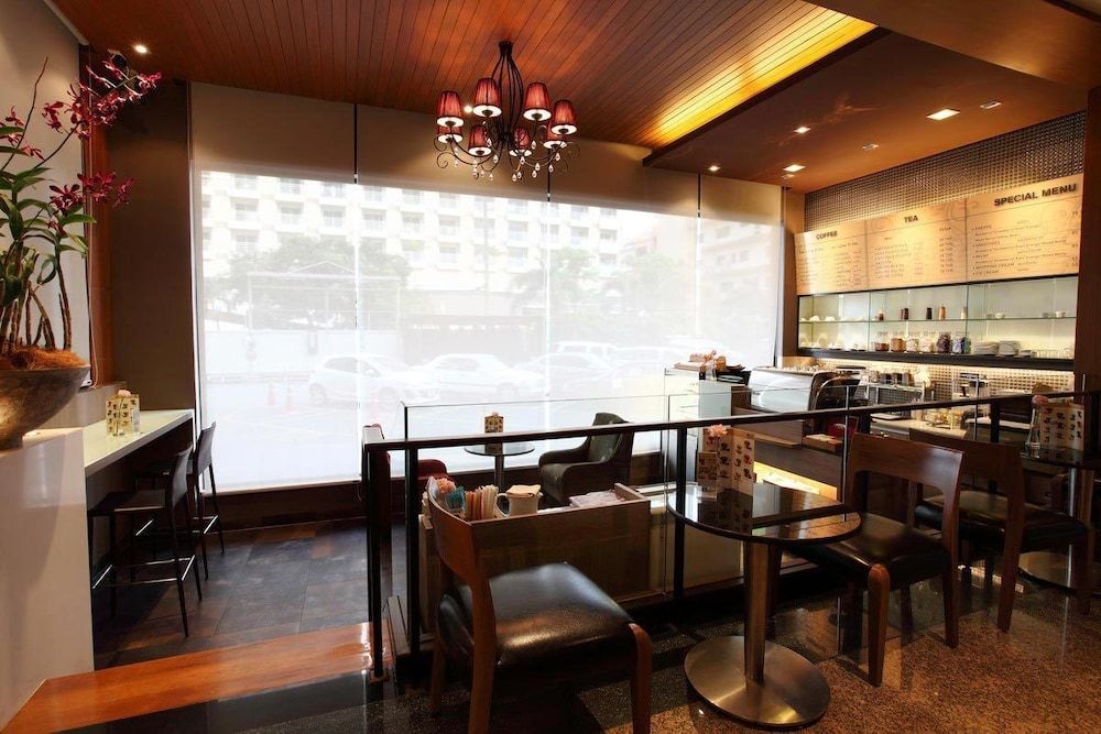 undefined S.D. Avenue Hotel 4