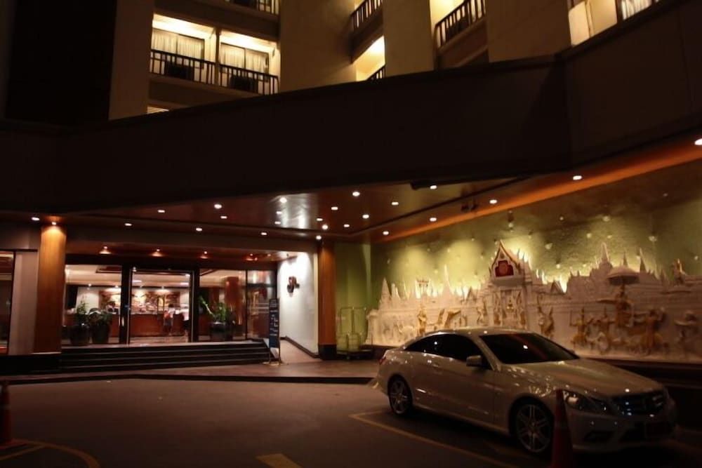 undefined S.D. Avenue Hotel 3