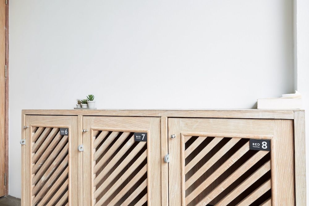 Vann Bangkok Boutique House Private King Bed with extra bed shared bathroom 17