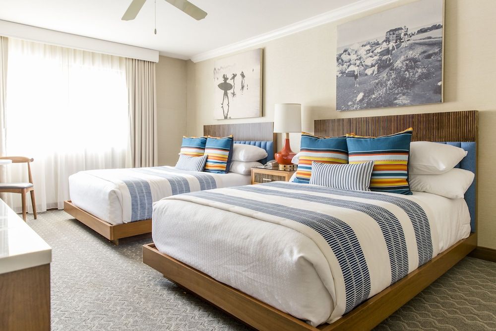 Deluxe Room, 2 Queen Beds, Balcony