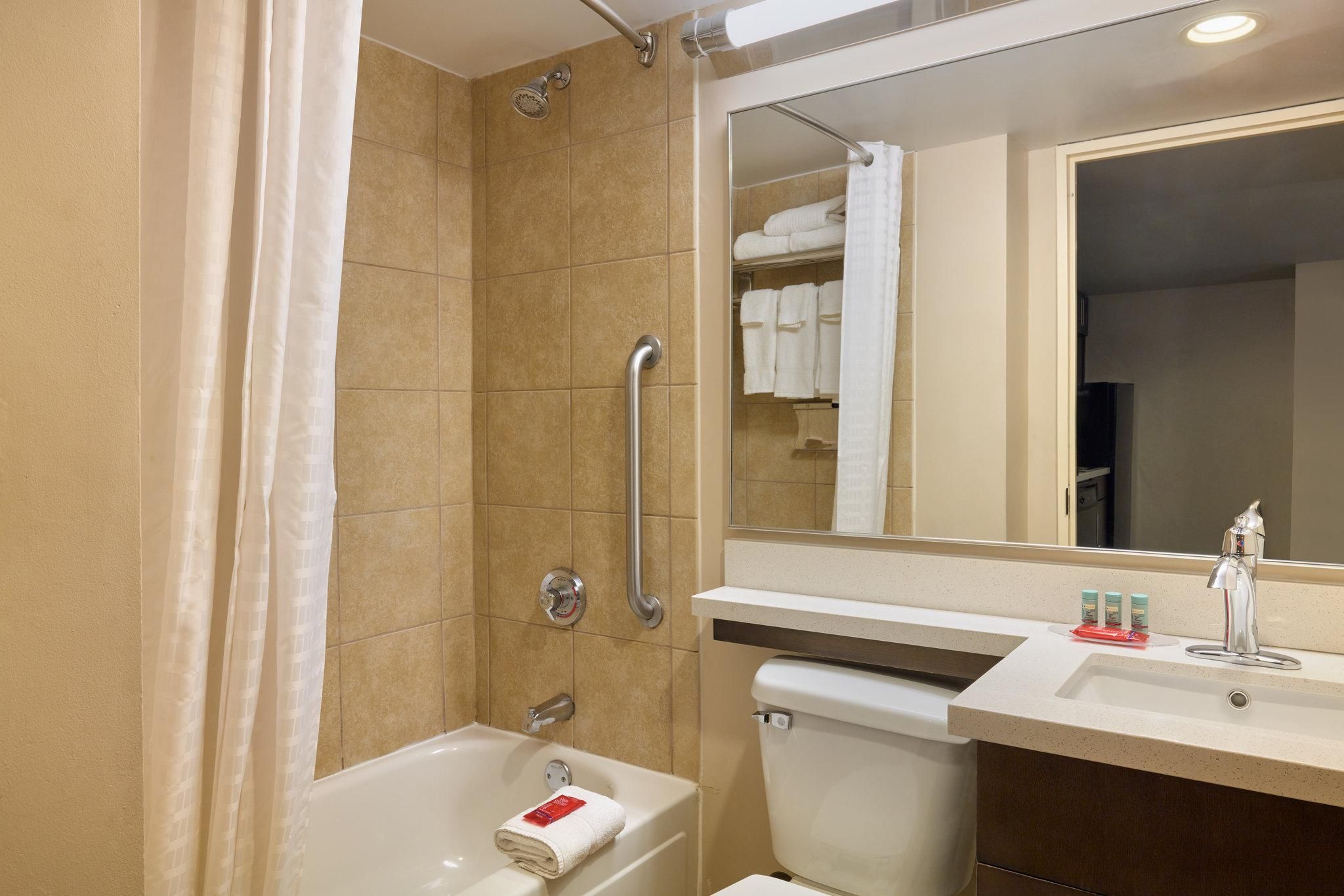 1 Queen 1 Bedroom Suite With Sofa Bed