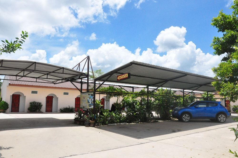 Banana Resort Sadao Exclusive Twin Room, Garden View 6