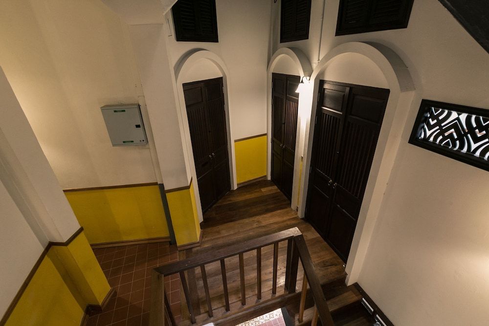 undefined 103 - Bed and Brews 9