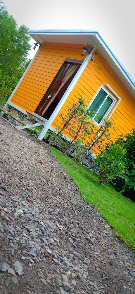 Suansuppachok Inn Standard Double Room 13