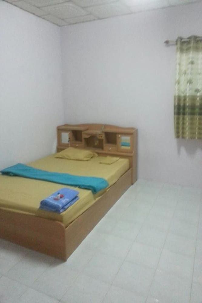 Suansuppachok Inn Standard Double Room 2