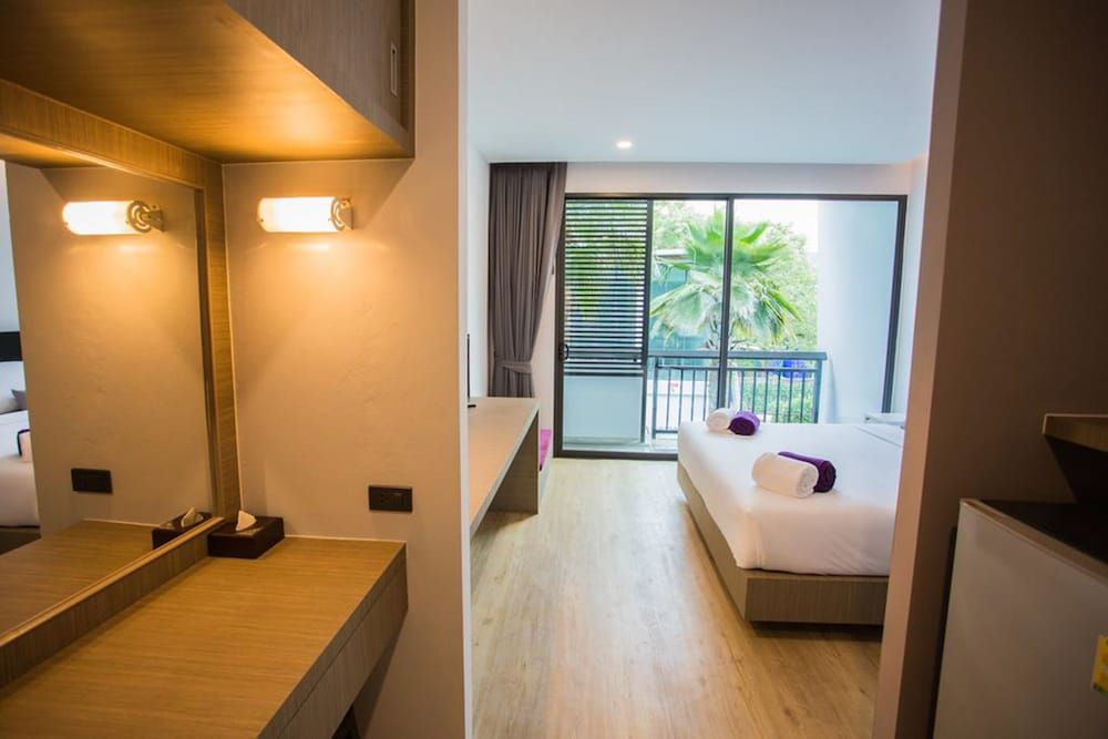 Chaweng Villawee Deluxe Room with Pool View 7