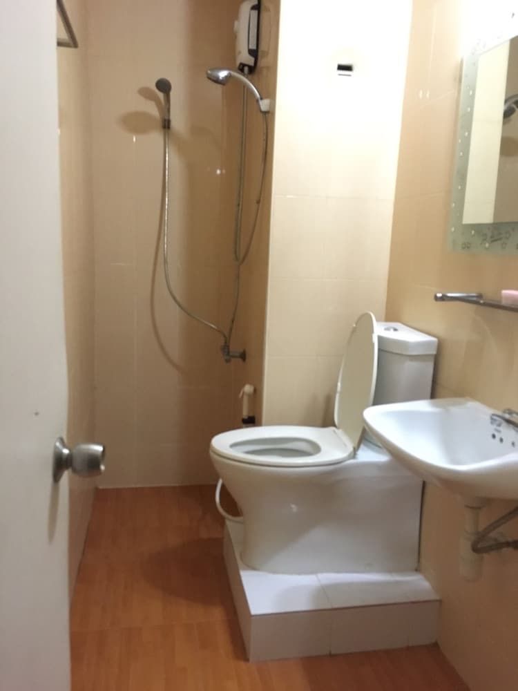 T9 Muang Thong Thani Condo Room 9