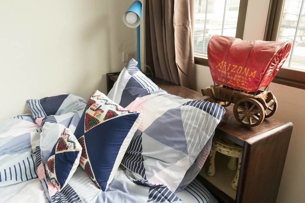 undefined Vacation Townhome near BTS Ekamai 8