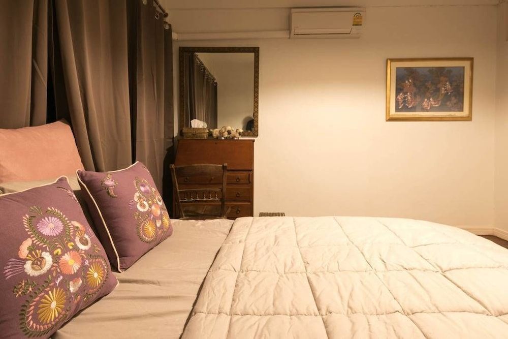 undefined Vacation Townhome near BTS Ekamai 10